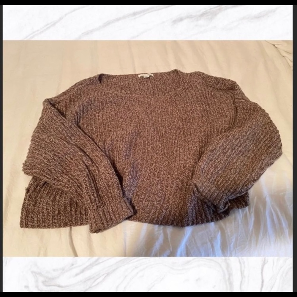 American Eagle crop sweater
